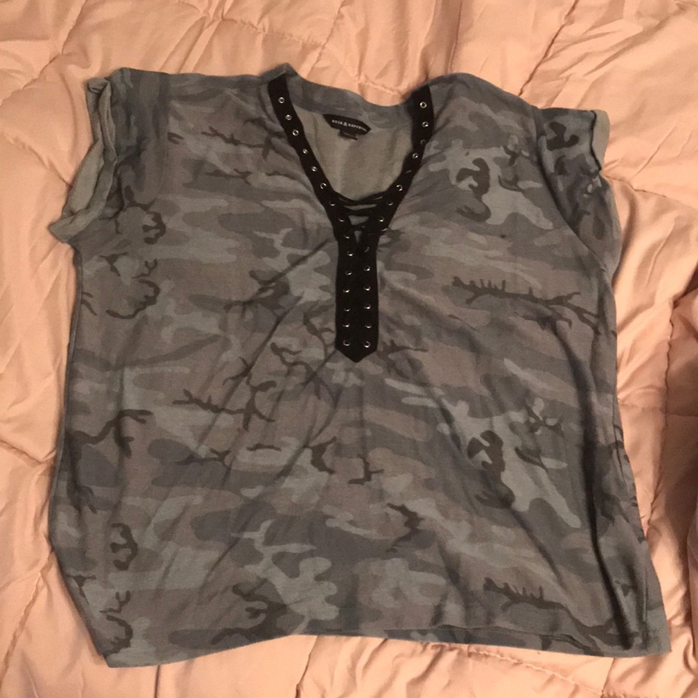 Fashionable Camo Tie-up Shirt